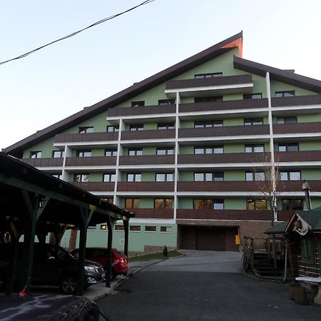 Apartmenty Patris 타란스카 스트르바 외부 사진
