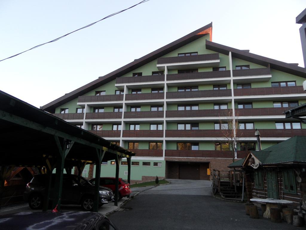 Apartmenty Patris 타란스카 스트르바 외부 사진