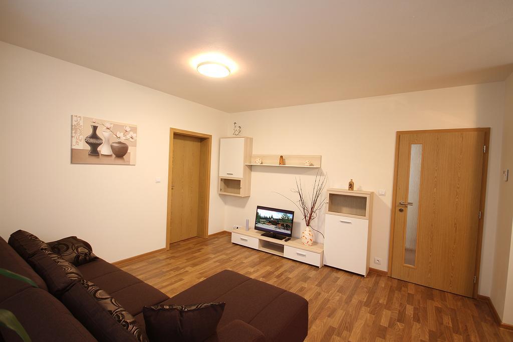 Apartmenty Patris 타란스카 스트르바 외부 사진
